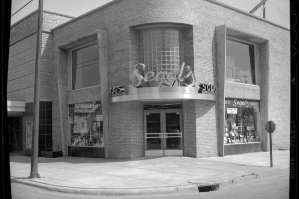 Segels_Drugs 1943 Segels_Drugs 1943
