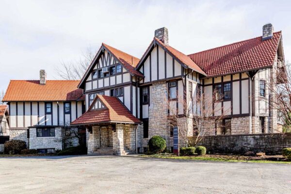 2015 W 5th Ave, Columbus, OH 43212 2015 W 5th Ave, Columbus, OH 43212