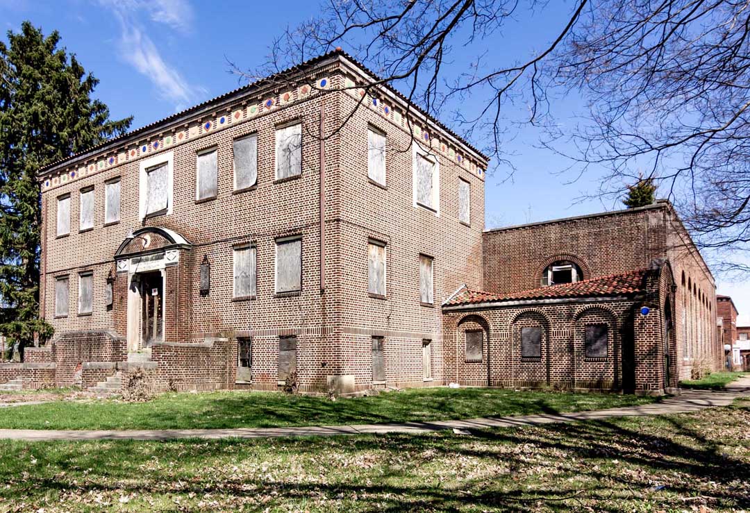 Holy Rosary Roman Catholic High School (1930)