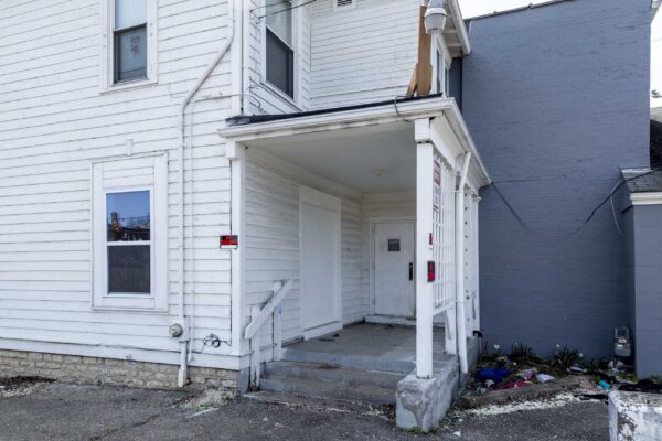 2456 W Broad St, Columbus, OH 43204 2456 W Broad St, Columbus, OH 43204