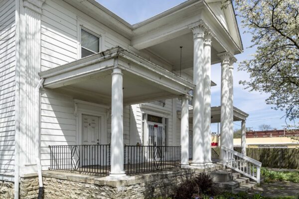 2456 W Broad St, Columbus, OH 43204 2456 W Broad St, Columbus, OH 43204