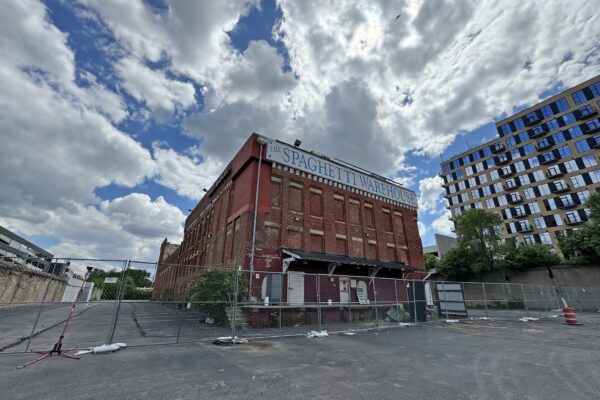 2024-MES-Spaghetti-Warehouse-01 2024-MES-Spaghetti-Warehouse-01