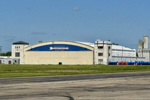 Port Cbus Hanger 3 Port Cbus Hanger 3