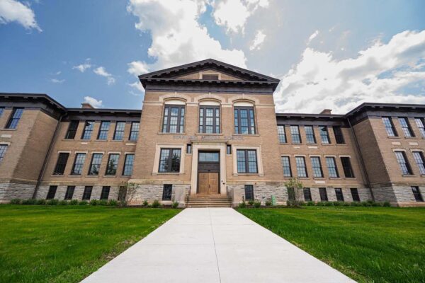 Starling Yard-06 Starling Yard-06