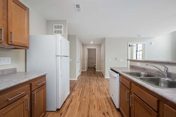 Starling Yard-10 Starling Yard-10