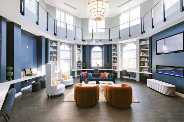 Topiary Park Crossing-06 Topiary Park Crossing-06