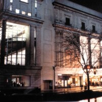 Design: Hardy Holtzman Pfeiffer Assoc.Owner: Cols Assoc of Performing Arts