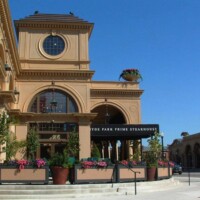 Design: Meleca ArchitectureOwner: Continental Real Estate